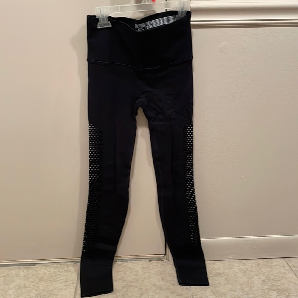 Victoria’s Secret “victoria sport” high waisted legging NWOT